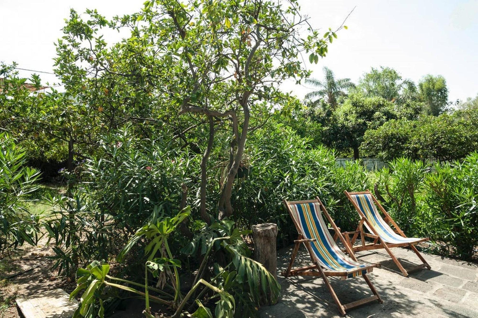 アチレアーレCome In Sicily La Pietra Monacaアパートメント 部屋 写真